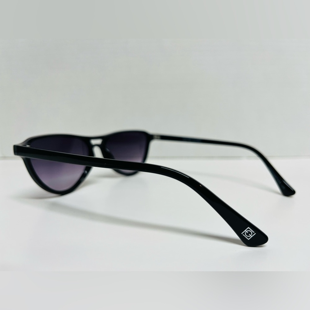 Fashion Accessory Sunglasses Classy Black Sexy Cat eye Sunglasses w Purple Tent - Picture 3 of 6
